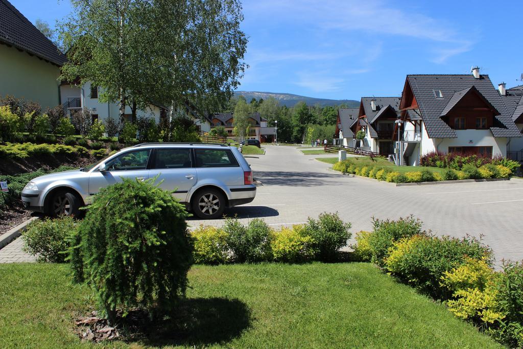 "Rodzinny Apartament Pod Sniezka 2" Na Osiedlu "Apartamenty Pod Sniezka" Karpacz Bagian luar foto